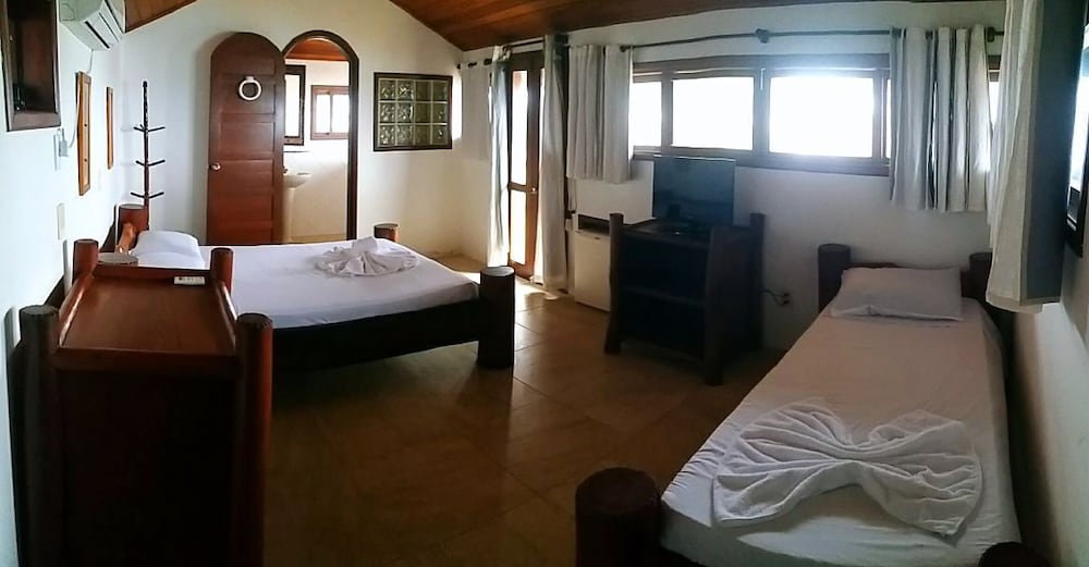 Suite, Sea View (Master) photo 2