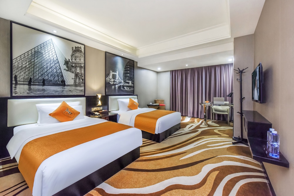 Deluxe Twin Room photo 3