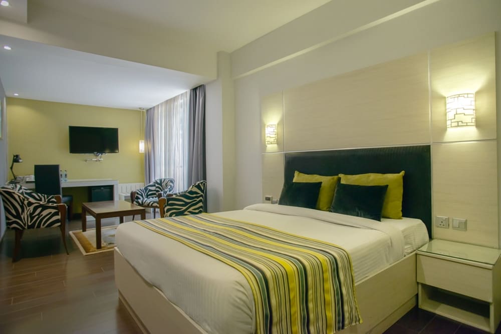 Executive Room photo 2
