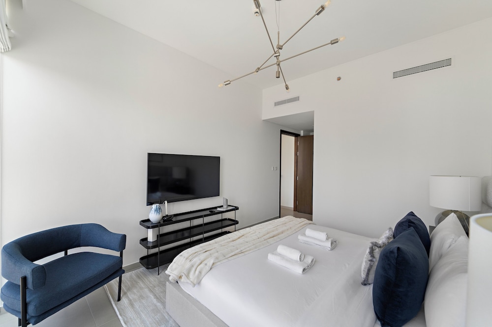 Deluxe Apartment, City View photo 3