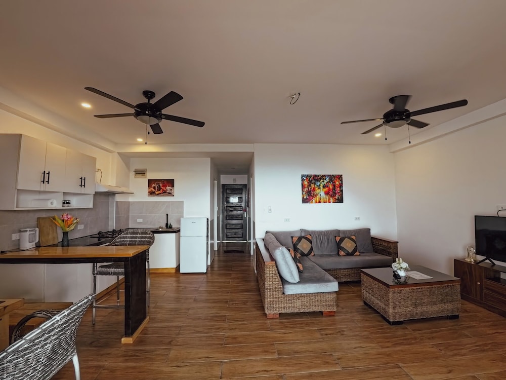 Deluxe Double Room, Balcony, Sea View photo 1