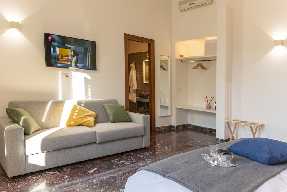 Exclusive Suite