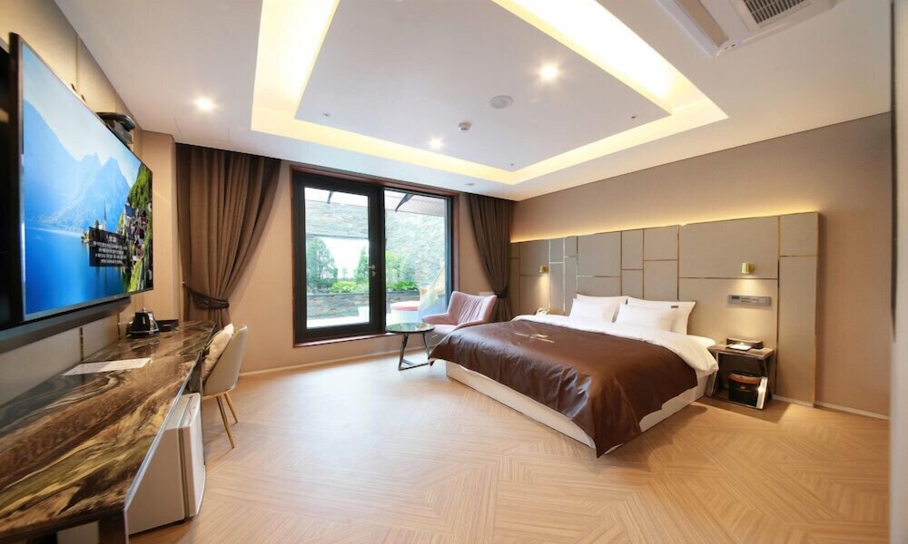 Deluxe Double Room, Terrace - Photo 5