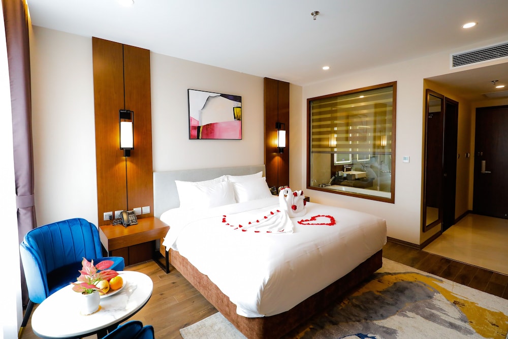 Deluxe Room for Single