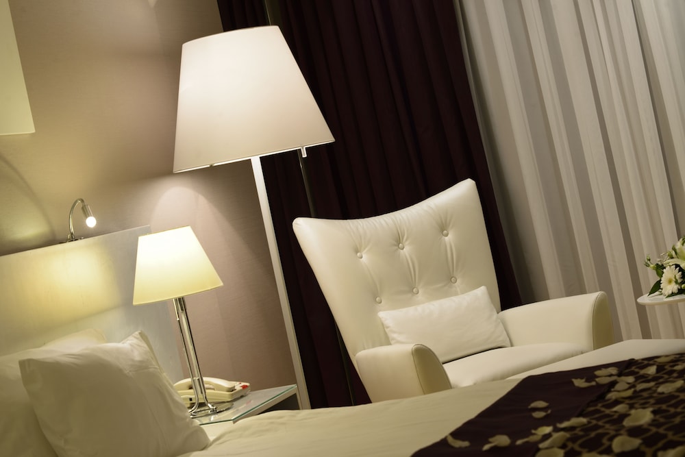 V Casual Suite - Photo 2