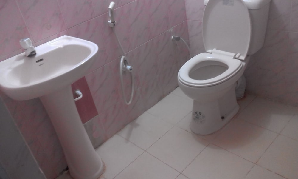 Basic Double Room, Non Smoking photo 2