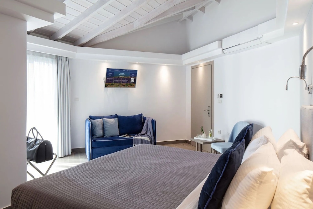 Superior Double Room, Garden View photo 3