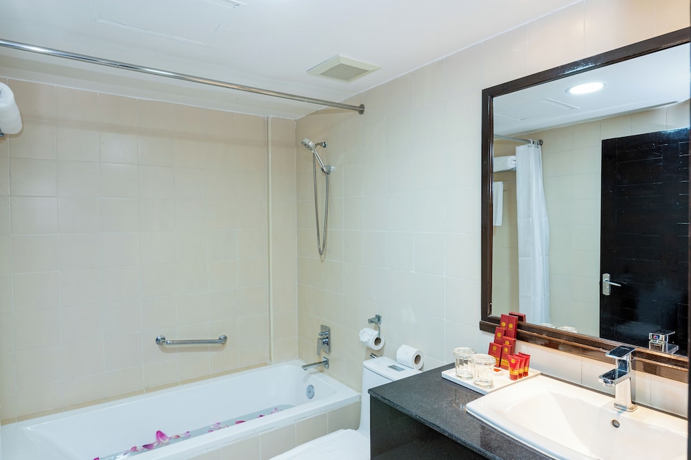 Deluxe Double Room, 1 King Bed - Photo 6