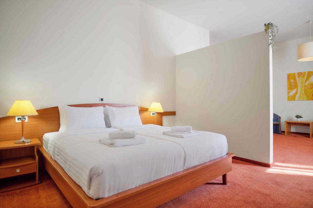 Superior Double Room with Sea View - Photo 1