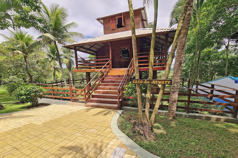 Premium Tree House photo 3