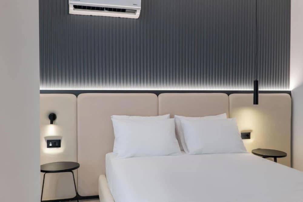 Double Room, Balcony
