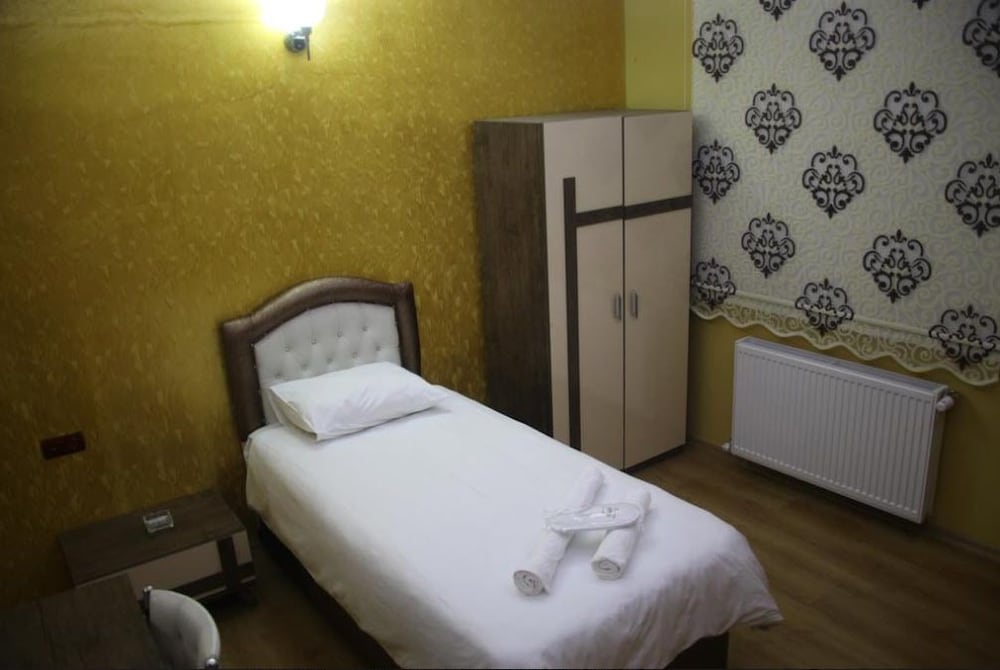 Standard Room photo 3