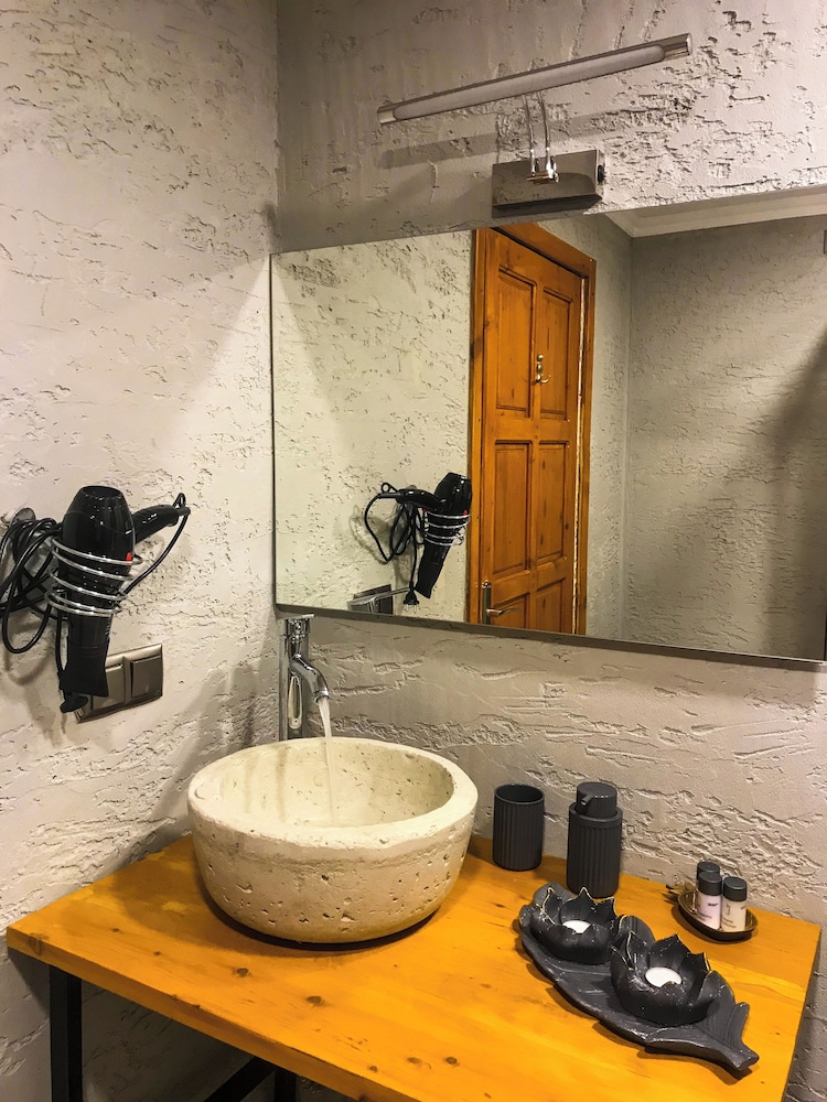 Signature Room photo 2
