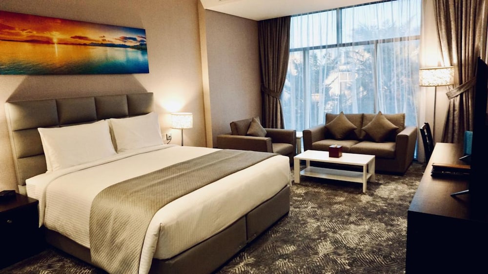 Deluxe Room (King) - Photo 4