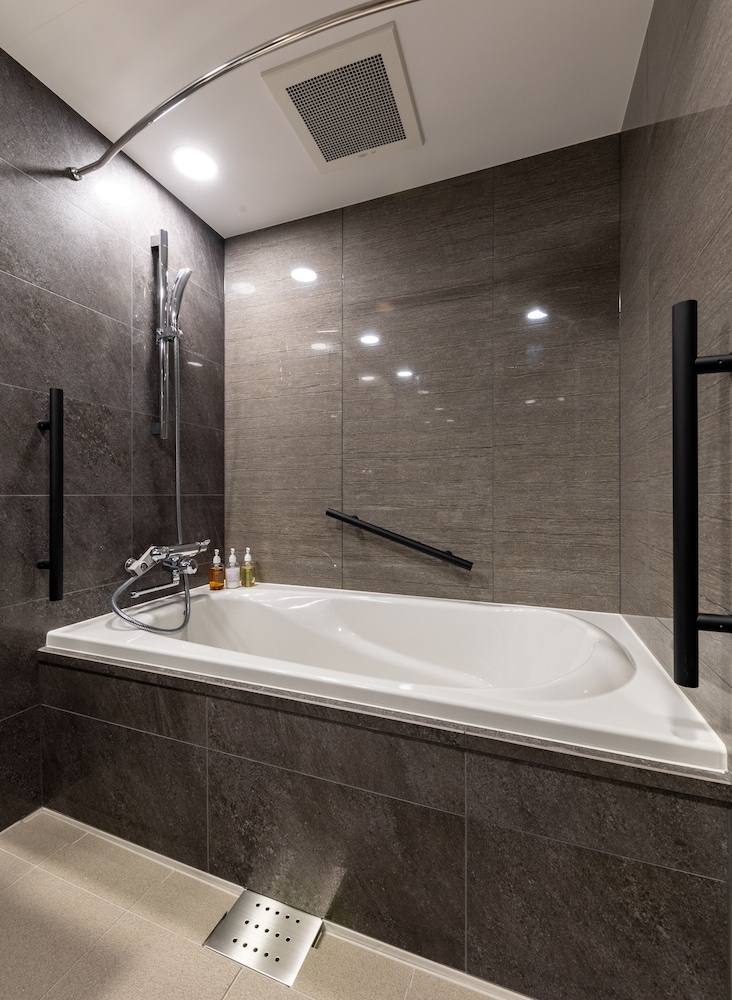 Accessible Room - Photo 6