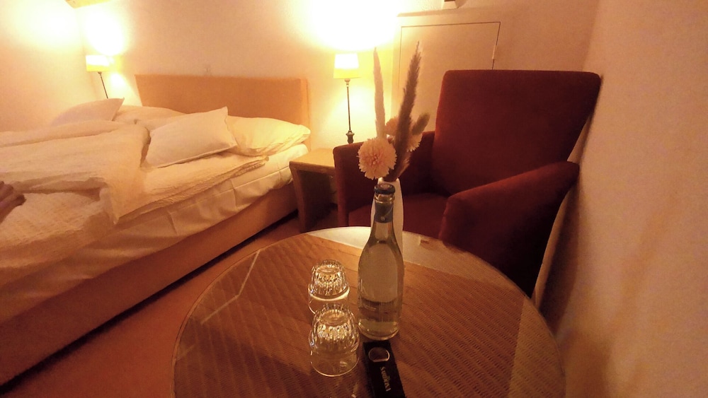 Basic Double Room