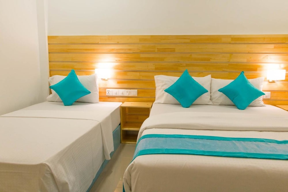 Deluxe Double Or Twin Room With Balcony And Sea View photo 2