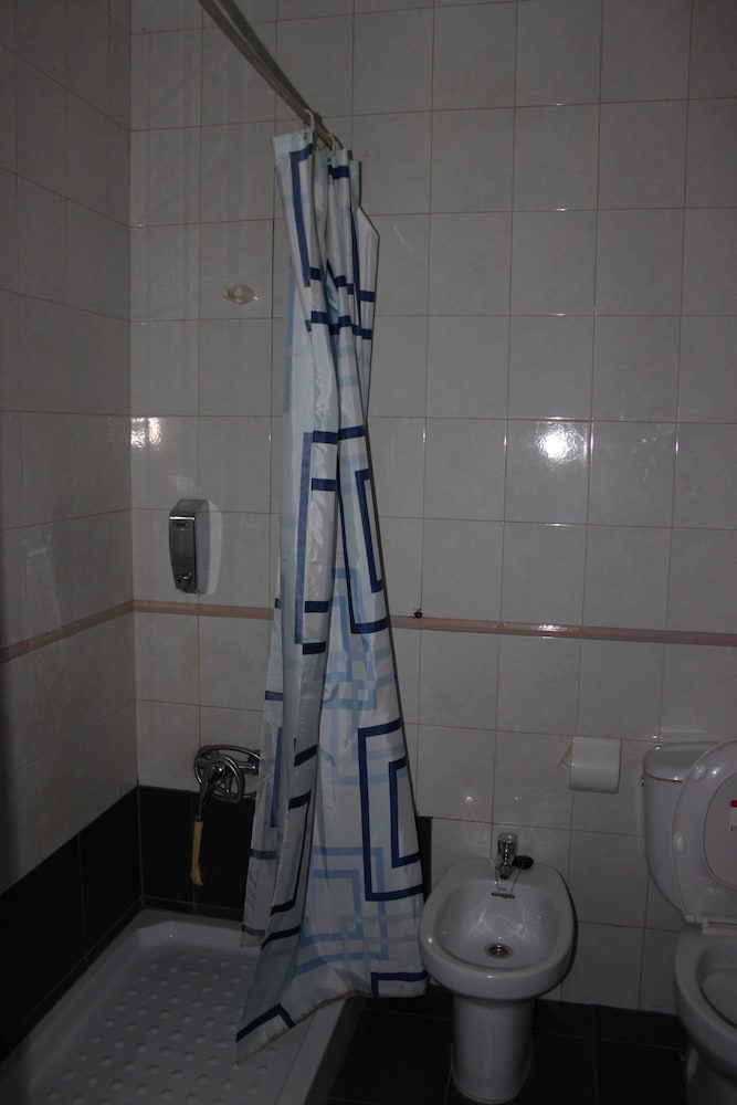 Habitación triple, baño privado