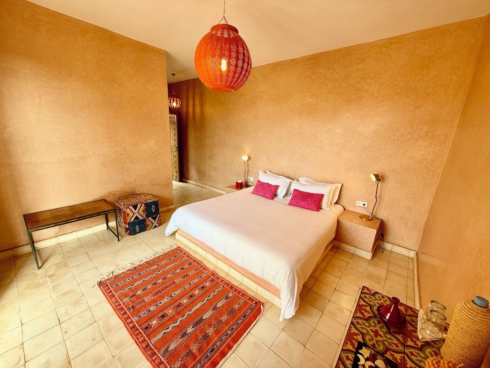 Deluxe Double Room, Lake View photo 1