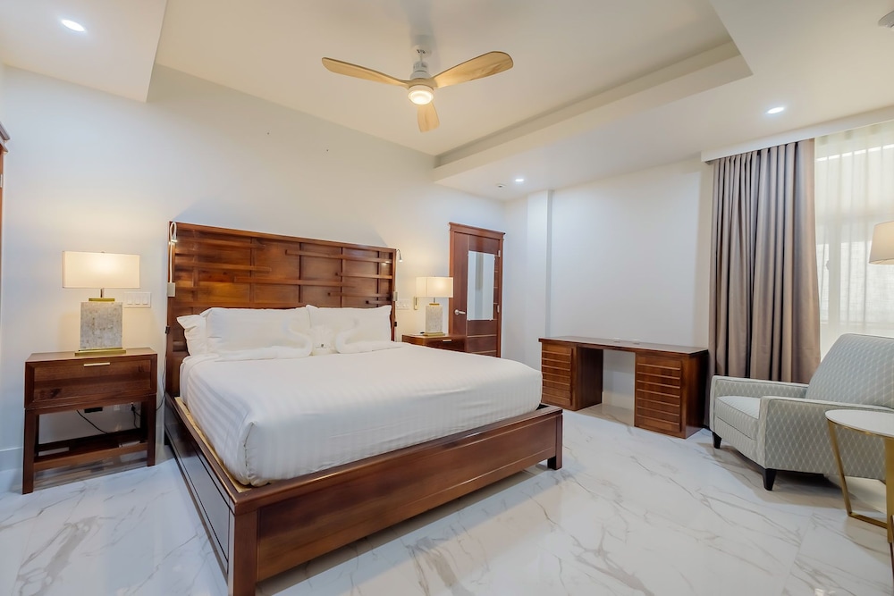 Deluxe Studio Suite, 1 Bedroom photo 2