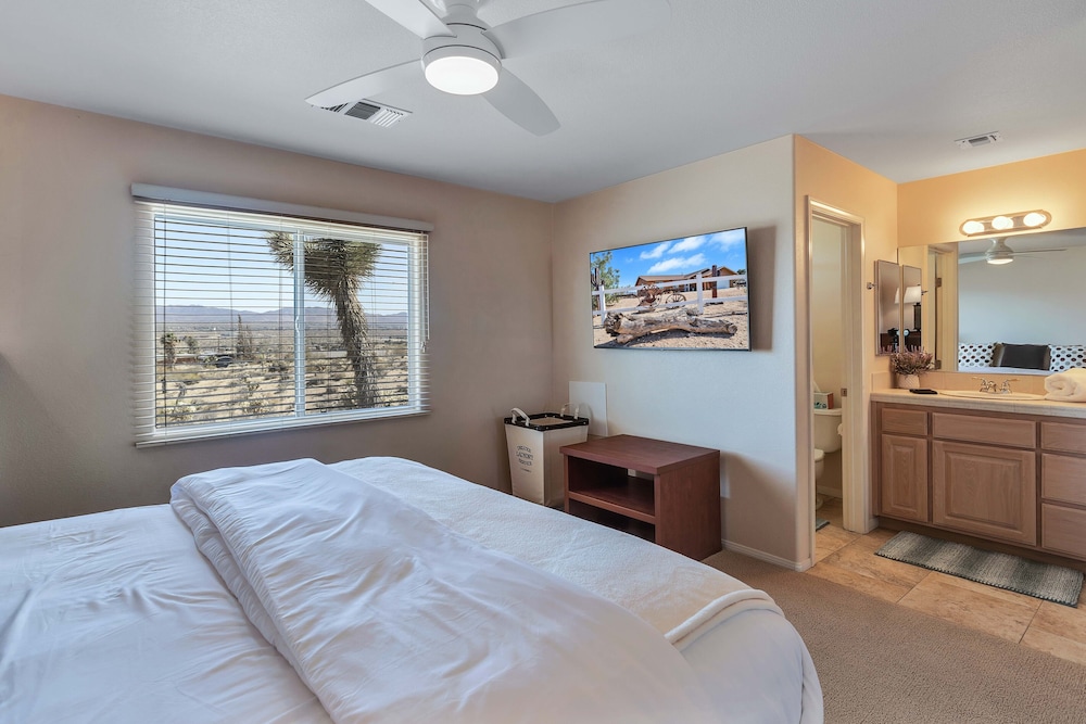 House, Multiple Beds, Patio, Mountain View (Oasis)