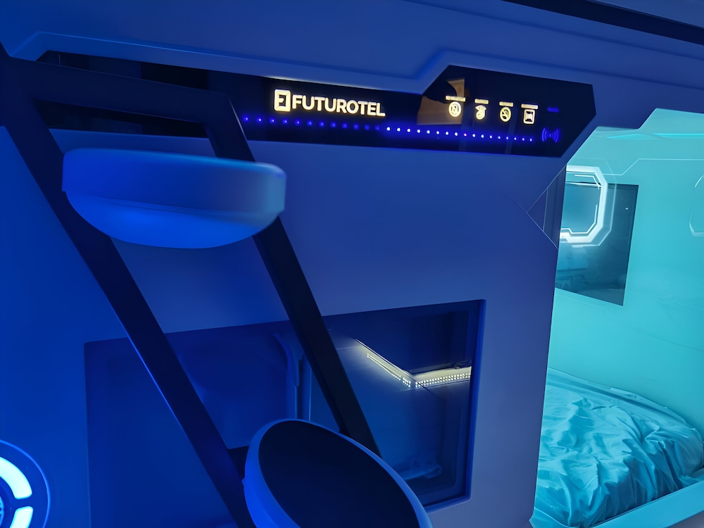 Capsule photo 3