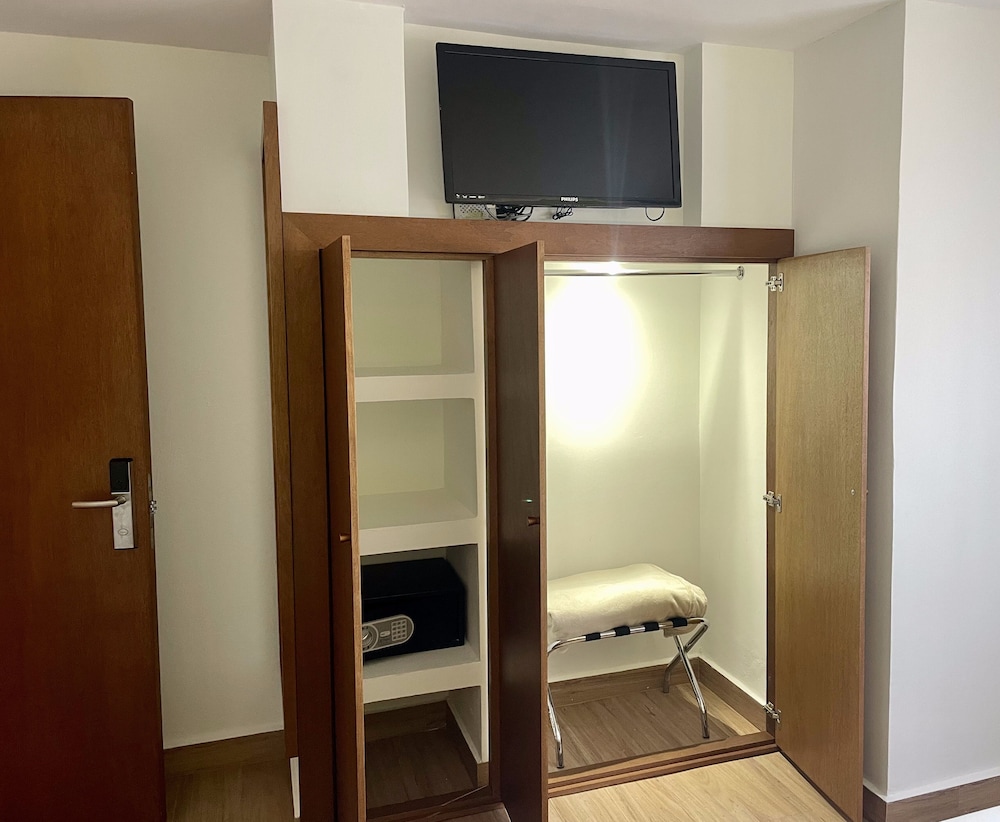 Basic Double Room photo 3