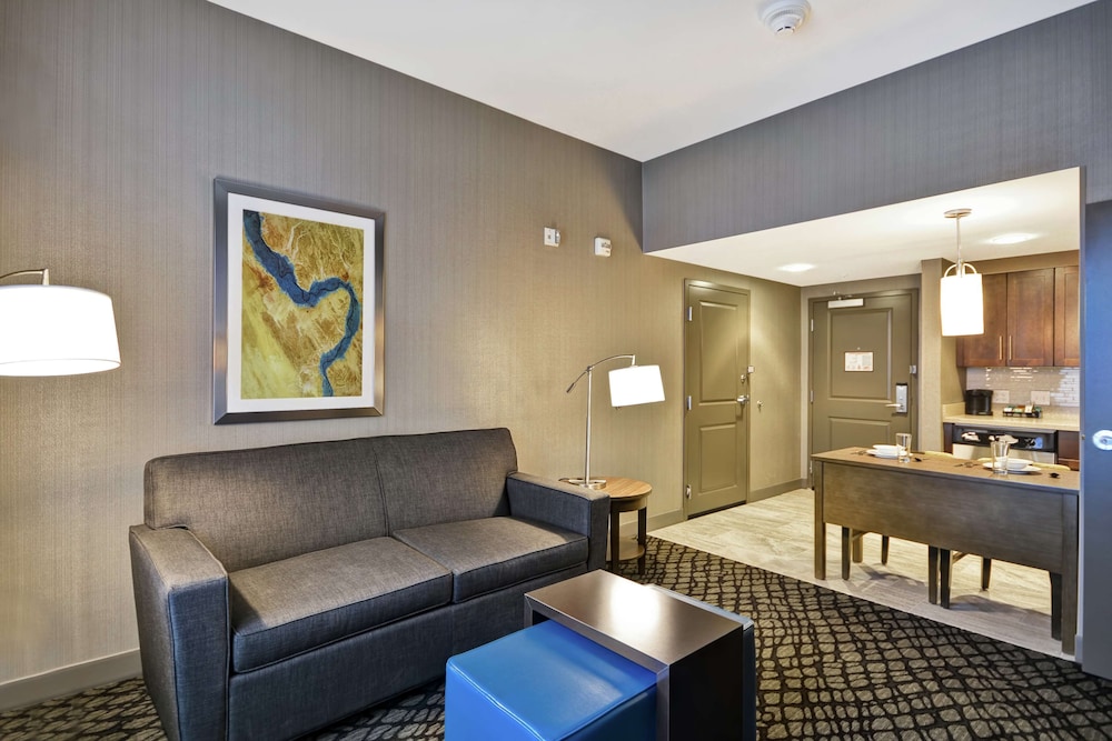 Suite, 2 Queen Beds, Accessible, Bathtub photo 3