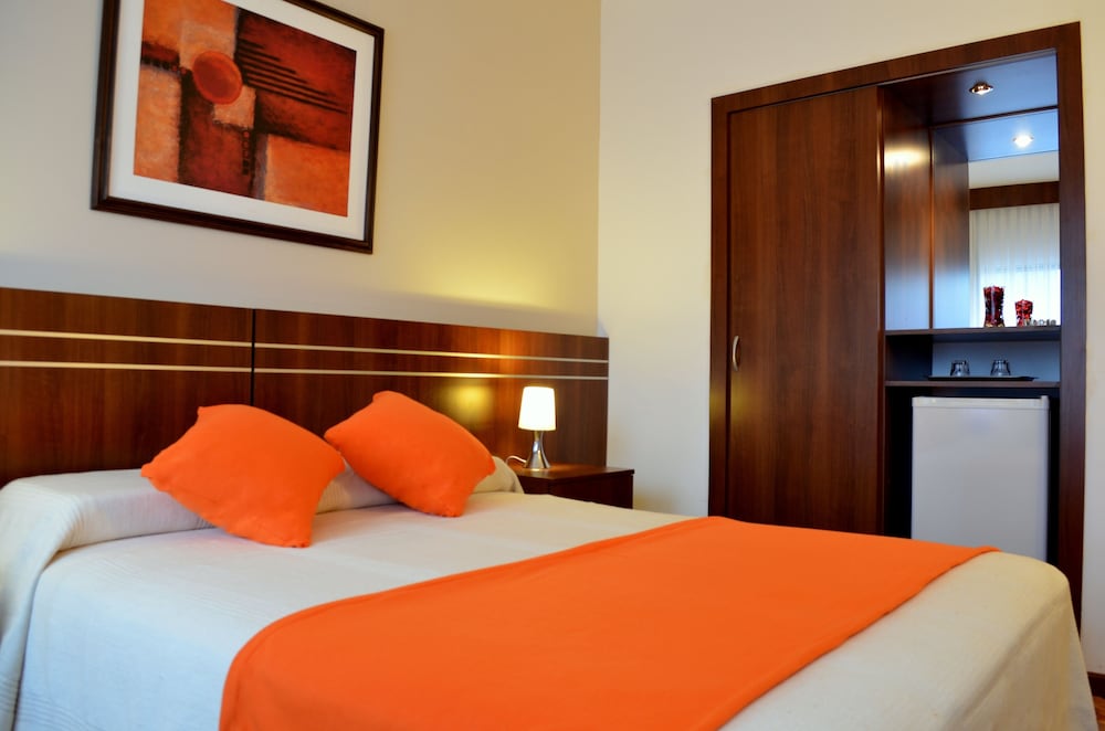 Superior Room, 1 Queen Bed - Photo 5