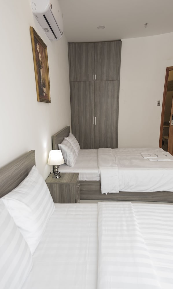 Deluxe Double Room, City View - Photo 3