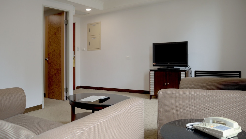 Standard Business Suite(2RT) photo 3