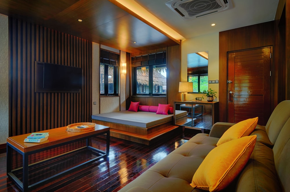 Breeze Villa - Photo 2