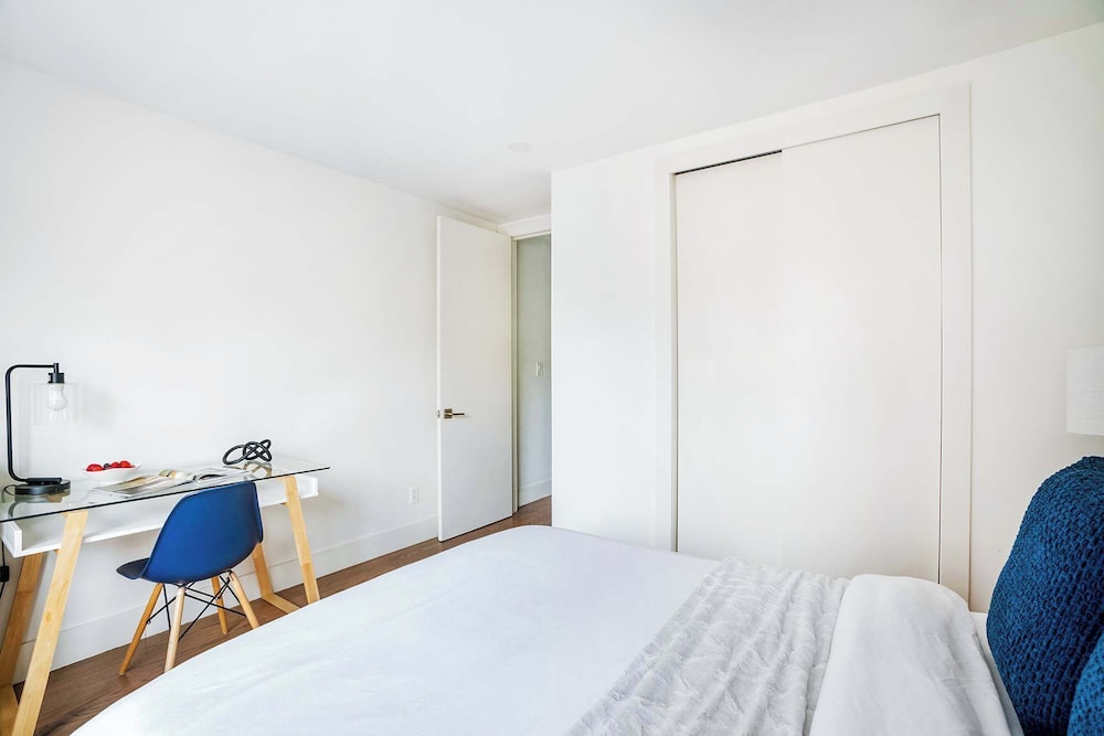 Luxury Apartment, 3 Bedrooms, Private Bathroom photo 3