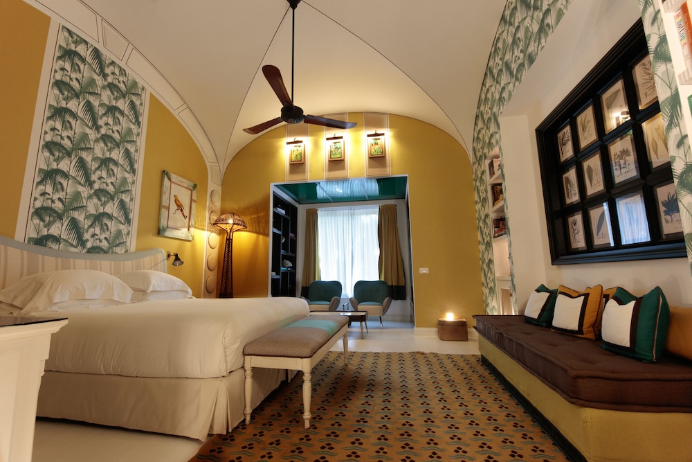 Junior Suite (Courtyard view) - Photo 8