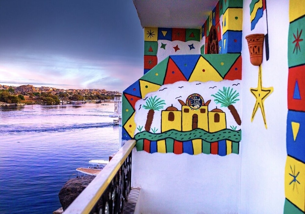 Double Room, River View - Photo 3