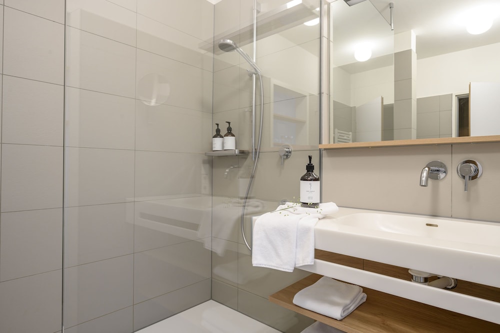 Comfort Double Room - Photo 8