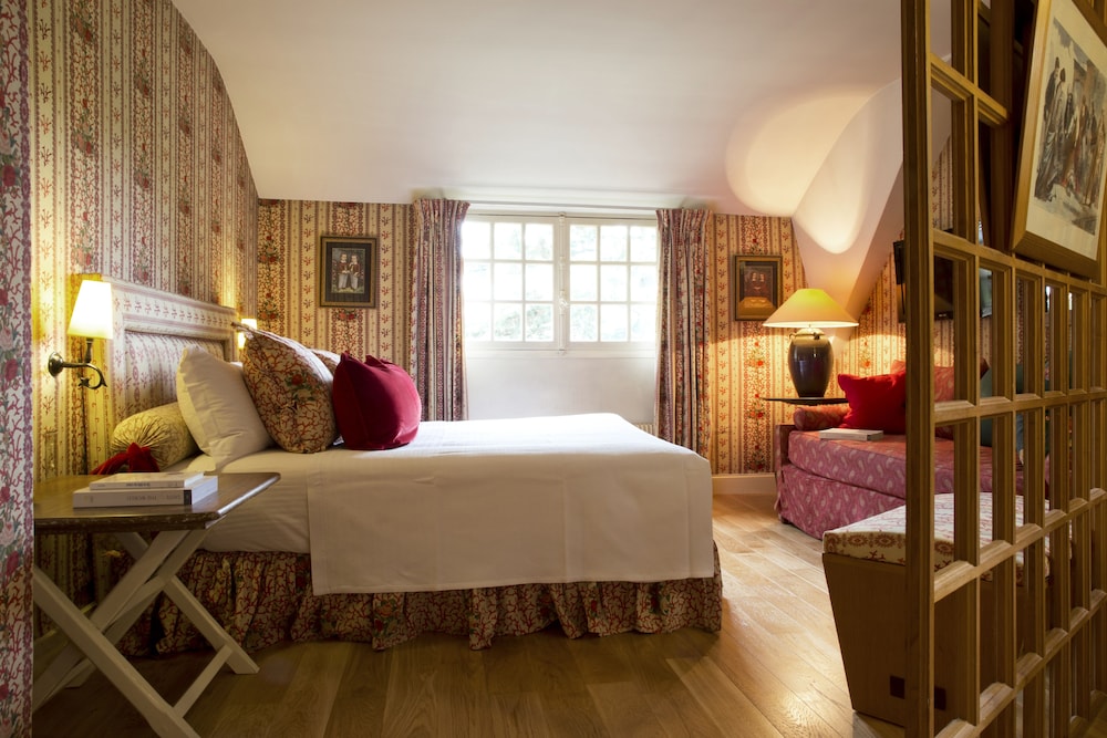 Family Suite, 2 Bedrooms, Garden View photo 3