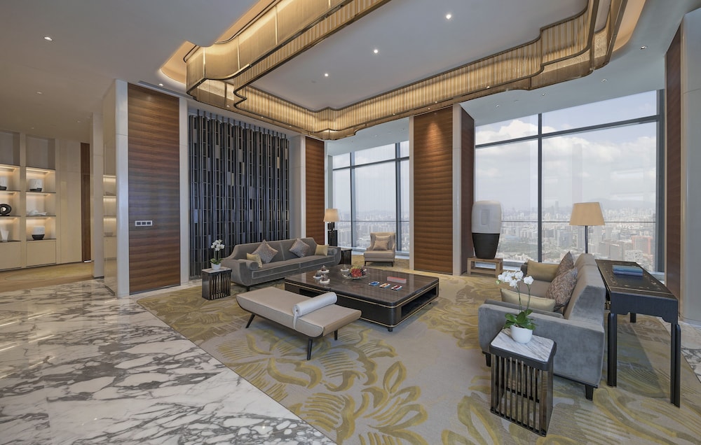 Presidential Suite photo 3