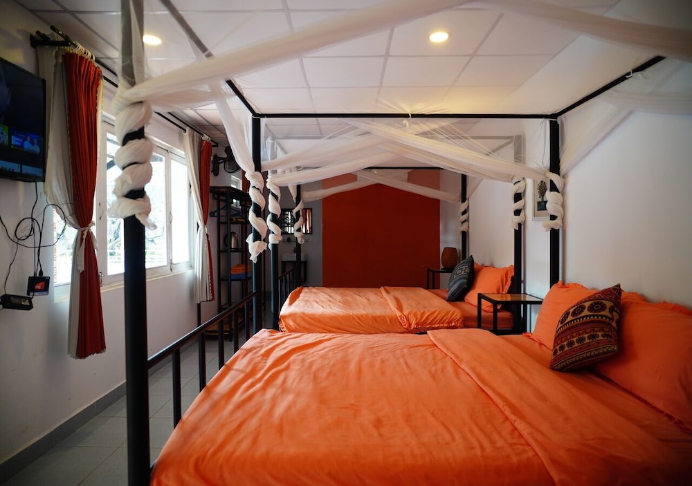 Family Quadruple Room, Patio, Pool View