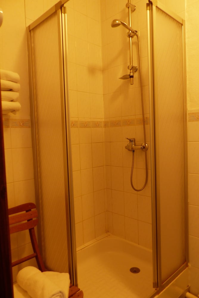 Quadruple Room photo 3