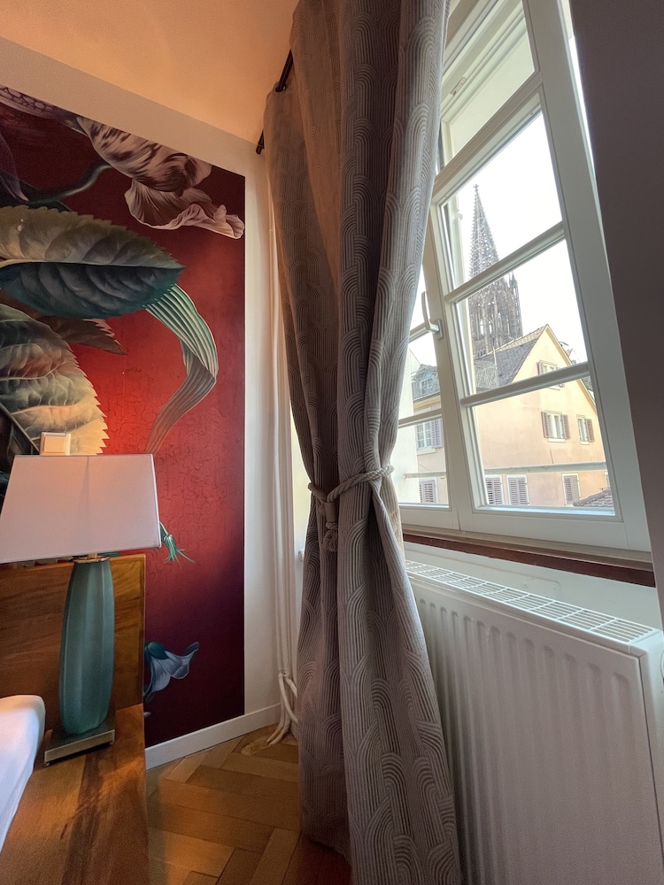 Deluxe Apartment photo 3