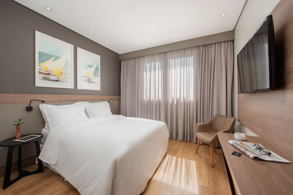 Standard PwD Disability Access - 1 Queen Bed photo 1
