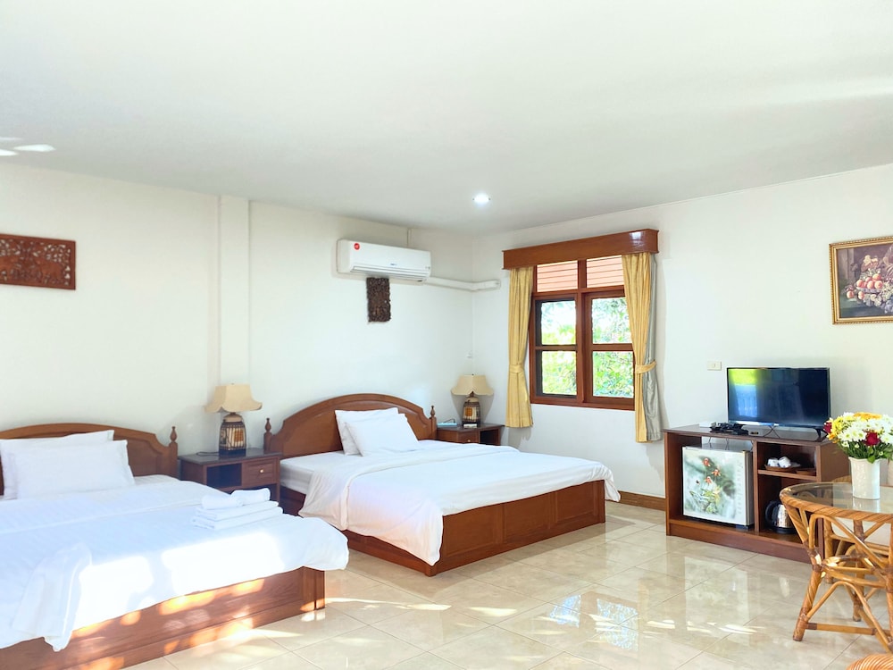 Luxury Double or Twin Room, Garden View