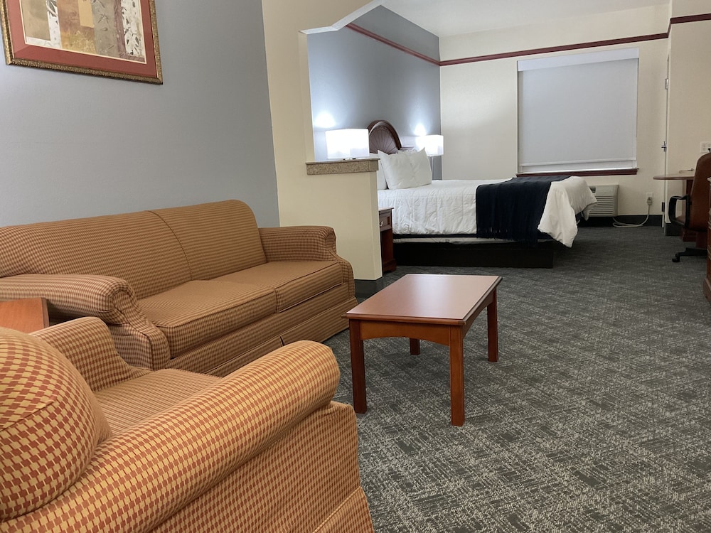 Superior Suite, 1 King Bed with Sofa bed, Accessible photo 2