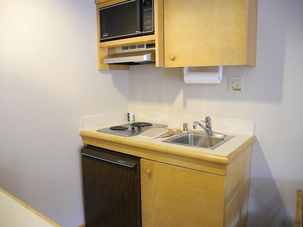 Studio, Kitchenette photo 2