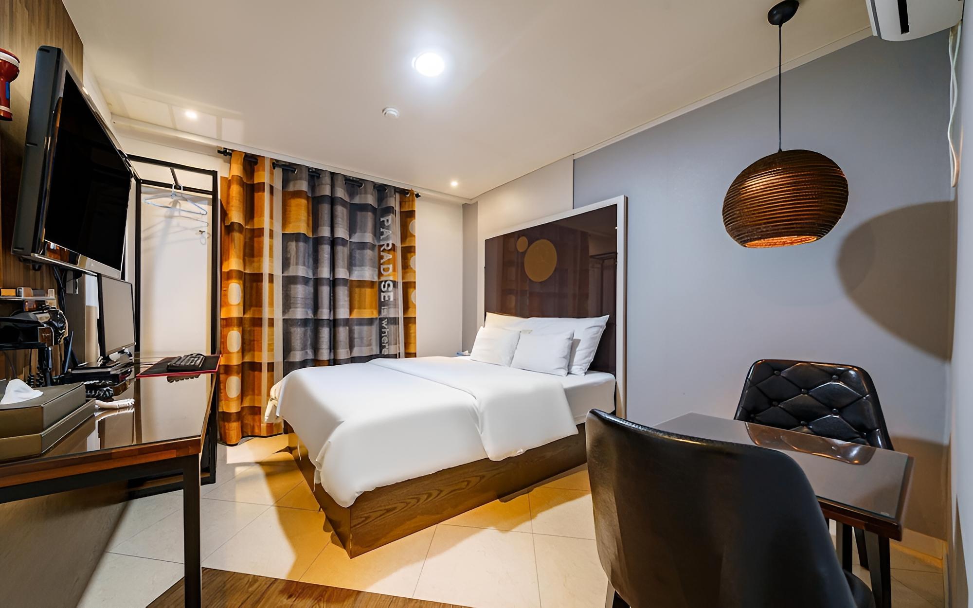 Room (Deluxe-Bed (OTT)) - Photo 7