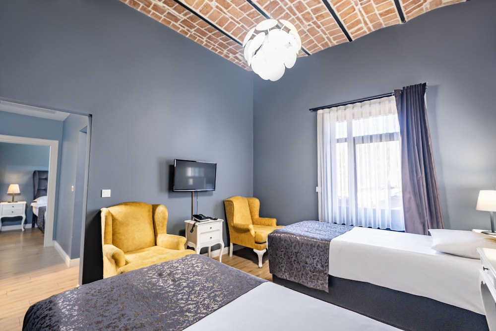Family Suite, Balcony photo 1