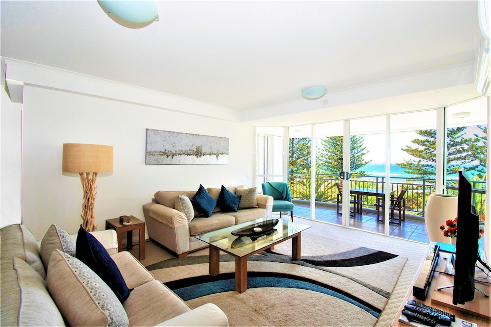 Apartment, 2 Bedrooms, Kitchen (5 Night, Ocean Views) photo 3