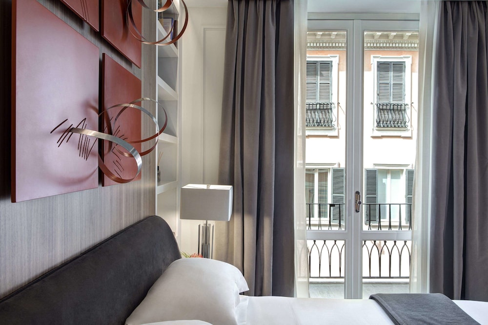 Prestige View Room