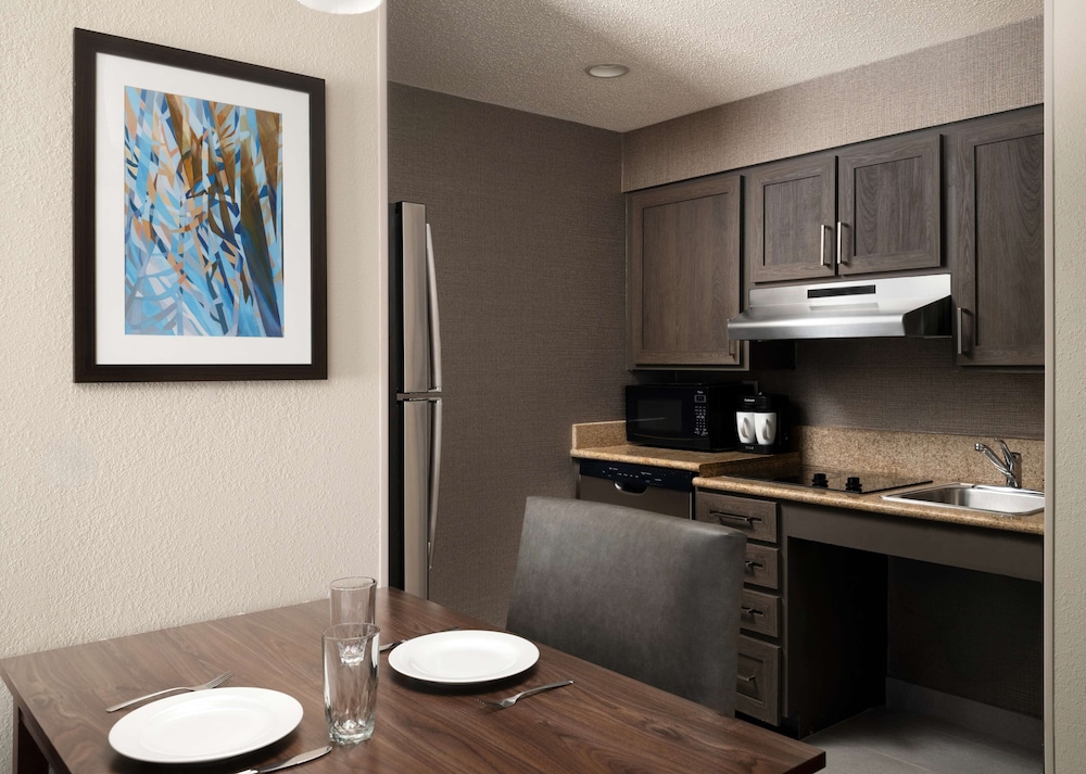 Suite, 1 King Bed, Accessible, Bathtub (Mobility & Hearing) - Photo 2